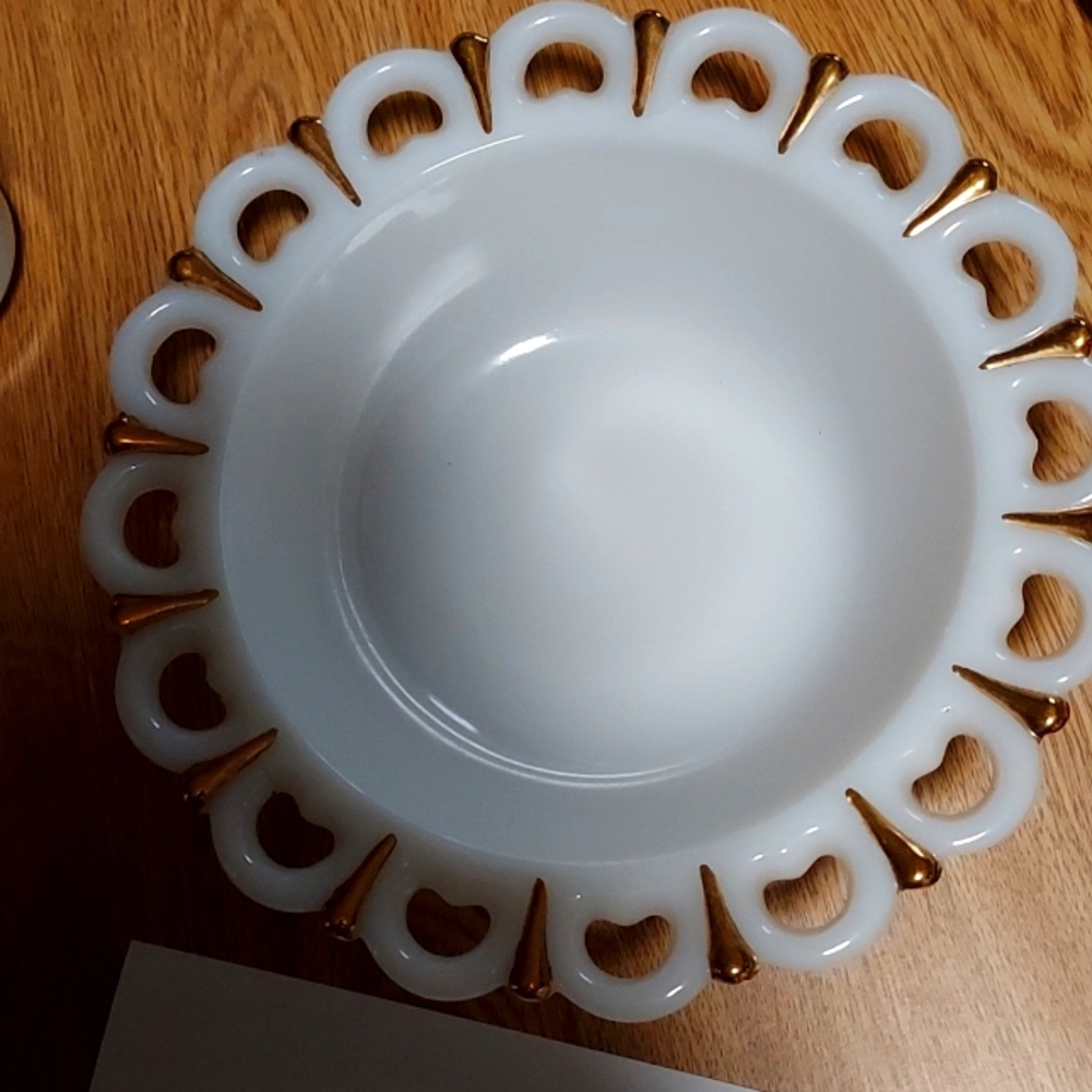 Vintage  White  milk glass Candy Dish